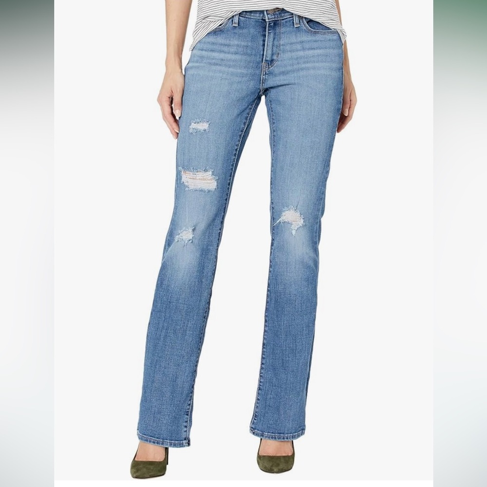 Levi’s Curvy Bootcut Jeans with holes Size 28